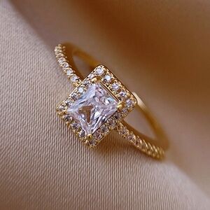 **EULA* Gold x Zircon Fashion Adjustable Ring